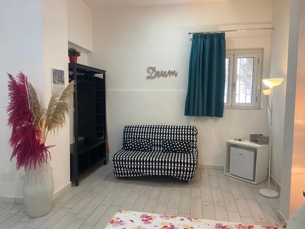 Hotel Dora'S House à Naples Extérieur photo